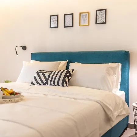 Ports Crossroad D Apartament